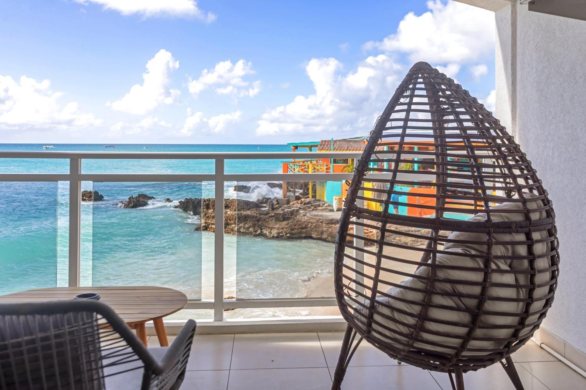 Maho Beach House - Sand Bar Condo - 1 Bedroom Suite Exterior foto